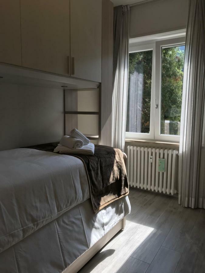 Апартаменты A Casa Di Chiara Стреза Экстерьер фото