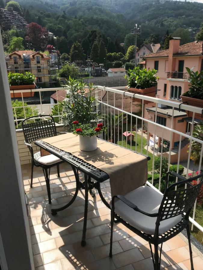 Апартаменты A Casa Di Chiara Стреза Экстерьер фото